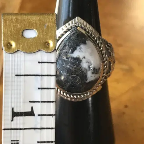 White Buffalo Sterling Silver Southwestern Ring Size 7