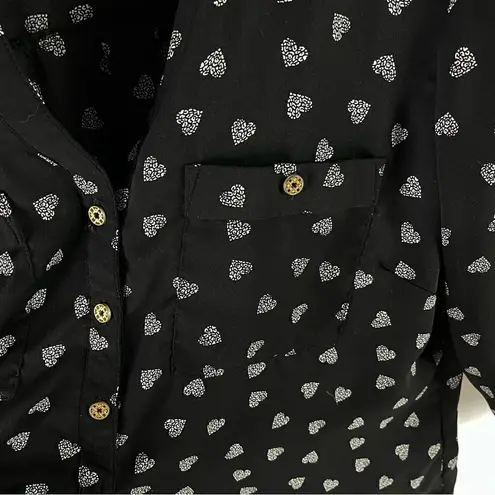 Jaclyn Smith Heart Print Roll Sleeve Blouse (Black) - Medium