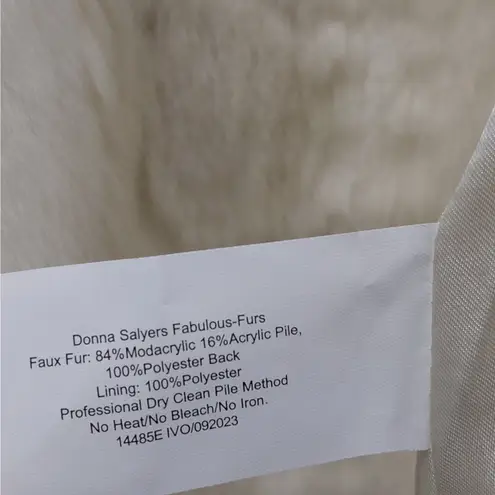 Donna Salyers Fabulous Furs Ivory Faux Fur Coat Plus 3X Long Plush Winter Jacket