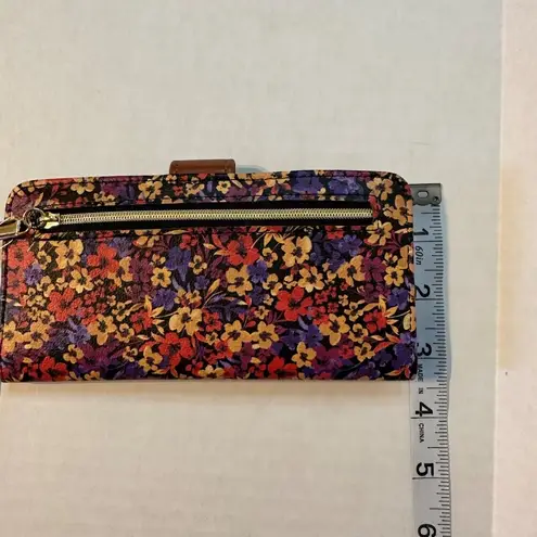 Time and Tru Womens One Size Slim Floral Wallet Snap Closure NWT Purple