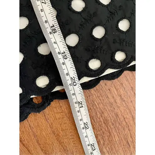 Loft  black eyelet pencil skirt scalloped size 8