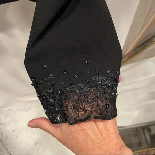 Tahari Vintage 90’s black sequin lace trim lined blazer chunky button Levine