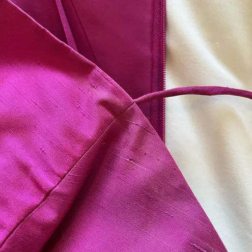 Ellen Tracy Vintage Magenta 100% Silk 2 Piece Suit Size 6