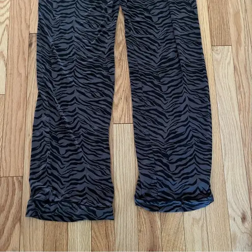 Rails  Animal Print Lounger/PJs super comfy-Size S