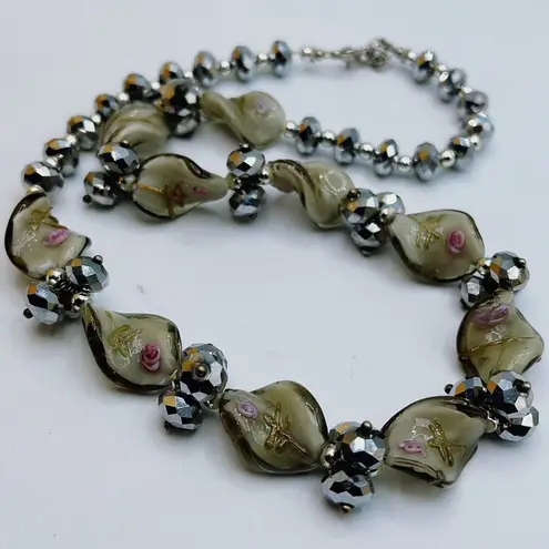 Artisan made glass leaves & hematite beaded necklace Green