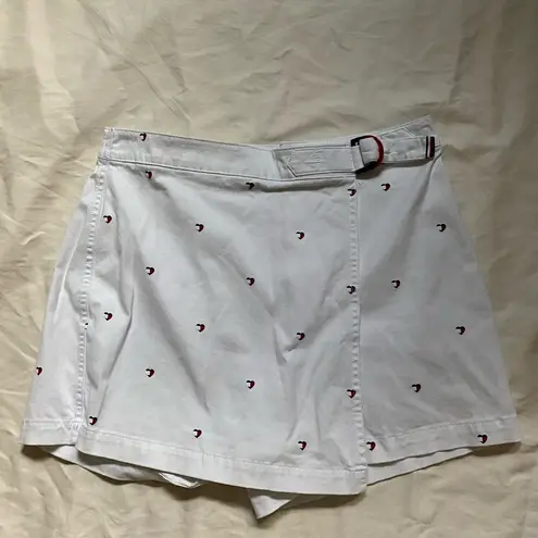 Tommy Hilfiger  White Skirt Shorts Heart Pattern‎ with Buckle Size 8​