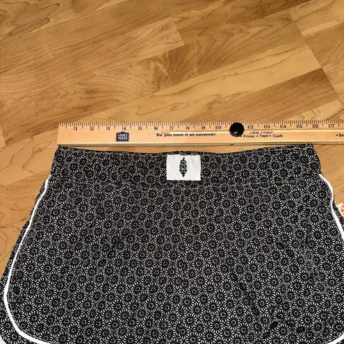 Free People Movement Women's varsity Blues Starburst Geo printed short size XL Black