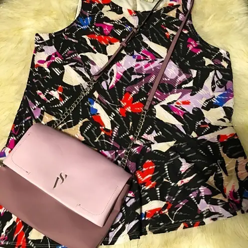 Dana Buchman Slimming Double layered Slanted ruffle bottom Top