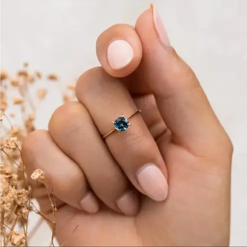 Gold Plated Blue Topaz Solitaire Ring Size 6 Minimalist Dainty Jewelry NWT