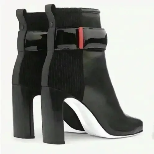Rag and Bone 🔥 x Star Wars Ellis
Force Boots Limited Edt
Black Leather Booties Sz 9