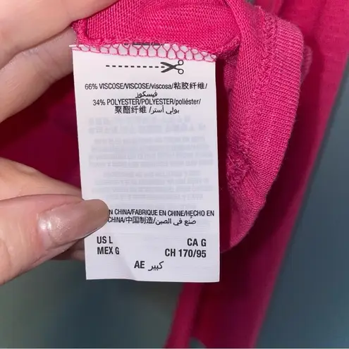 Juicy Couture  Plastisol Bell Sleeve Sweater in Dragon Fruit Size Large