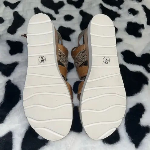 Diba True Leather Sandals