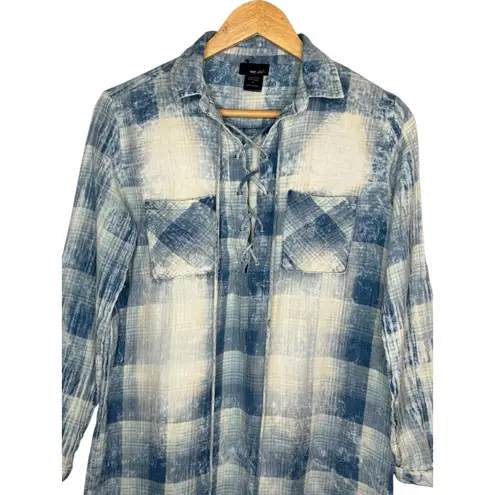 Wet Seal  Blue White Plaid Lace Up Long Sleeve Shirt Pockets Women Size Medium
