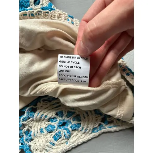 Kings Road Women's Blue Cream Floral Crochet Sheath Dress Size L Knee Length Size L