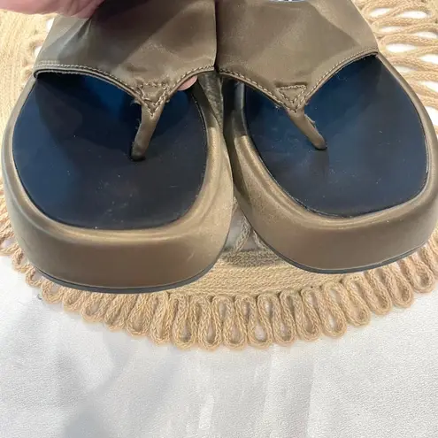 ZARA  Satin Effect Low Heel Platform Sandals Green Khaki Size EU 36