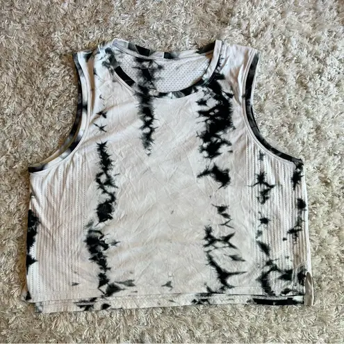 Lululemon Train To Be Tank Top *Shibori Size 10