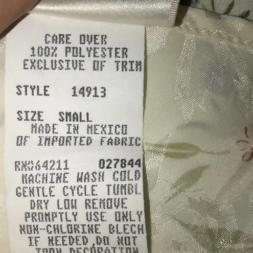 INTIMO AMORE LINGERIE WHITE WITH MULTICOLOR FLORAL DESIGN NEGLIGEE SMALL