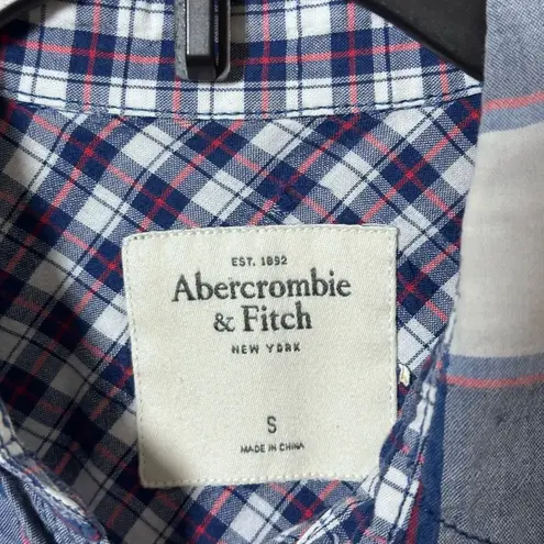 Abercrombie & Fitch  Women blue plaid button shirt size small