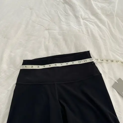 Everlane  Black Perform Bike Shorts