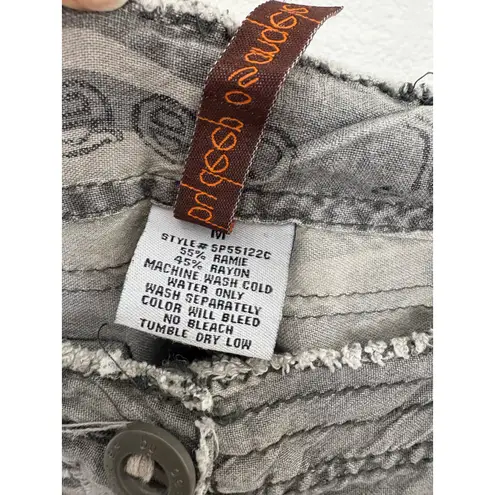 Vintage Y2K Deep Los Angeles Distressed Camouflage Cargo Capri Pants Size Medium Green