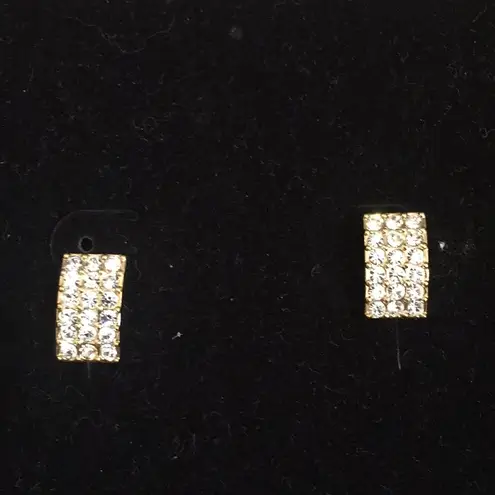 ❤️ New necklace and earring set Gold