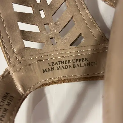 Adrienne Vittadini ankle strap sandal heel size 7 M