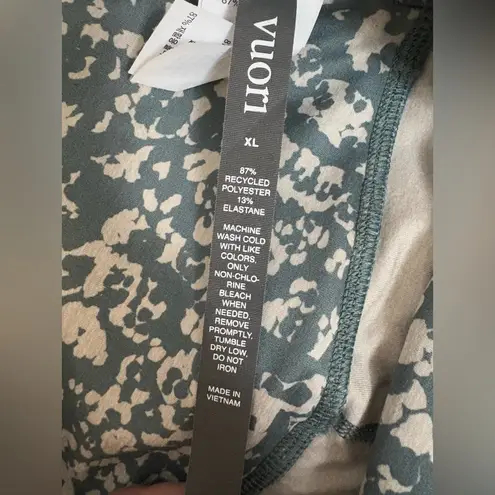 Vuori Clean Elevation Legging Size XL