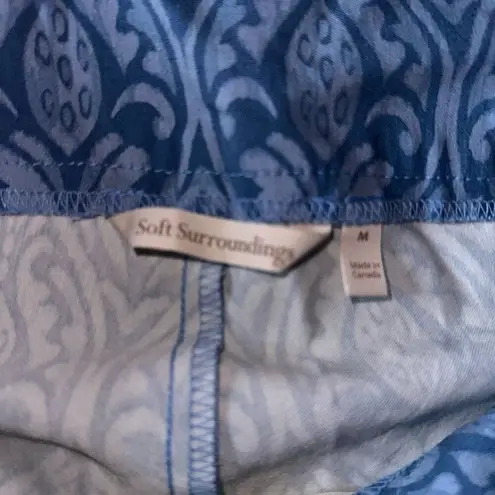 Soft Surroundings blue boho floral M travelcore pull on jeans