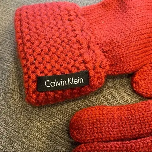 Calvin Klein  Red Knit Gloves