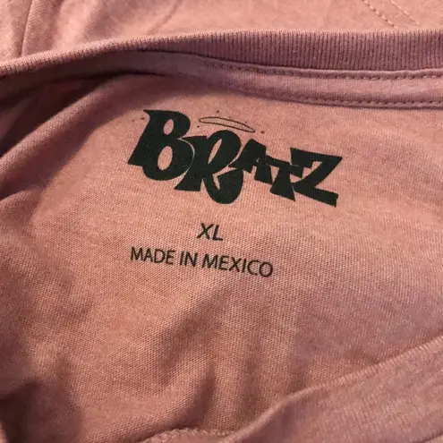 Bratz short sleeve tee size XL