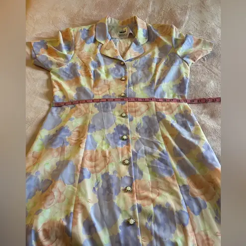 Leslie Fay 80s/90s vintage pastel floral short sleeve dress size 16 pearl button