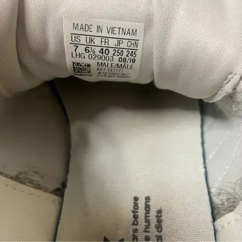 Adidas  ZX Torsion Shark ART# EE7777 Size 7 Men or 8.5 Women Chunky Dad Sneakers