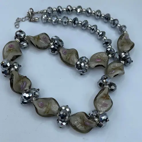 Artisan made glass leaves & hematite beaded necklace Green