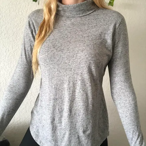 Loft Vintage Soft Grey Turtleneck Long Sleeve