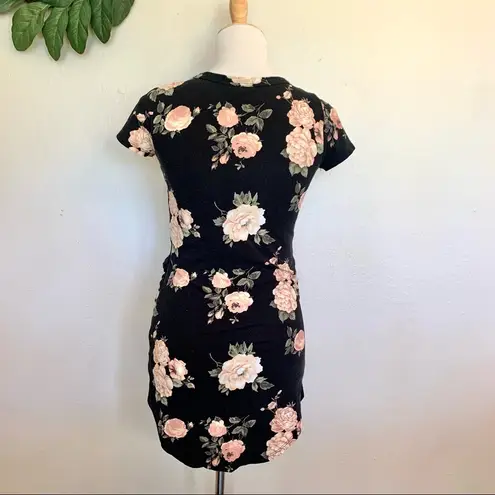 Heart & Hips Black Floral Short Sleeve Tunic Top S
