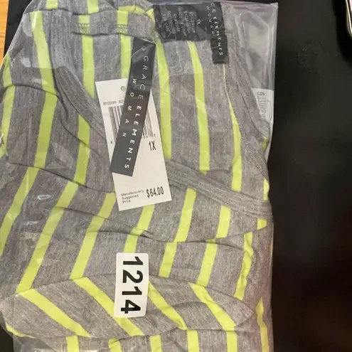 Grace Elements Cream and Green 3/4 Sleeve Relaxed Tunic