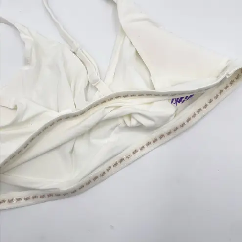 YITTY NEW Fabletics Smoothed Reality Plunge Bra Size Large On My Ivories White