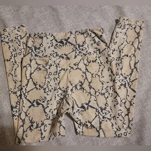 Anthropologie all fenix White Size 4