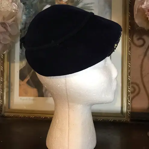 Winkelmans VINTAGE 1960'S BLUE VELOUR BERET STYLE HAT WITH RHINESTONE EMBELLISHMENT
