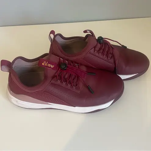 Clove Classic Limited Edition Royal Maroon nursing shoes Red Size 9
