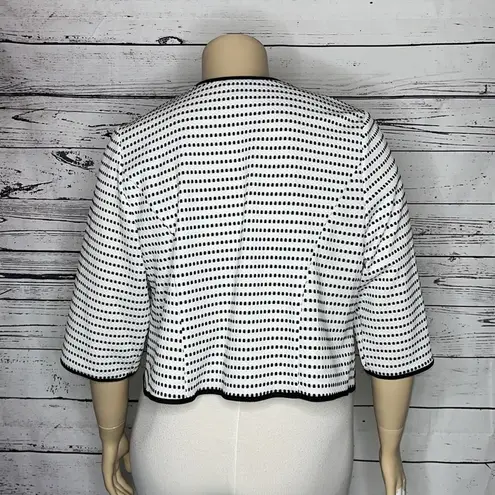 Maya Brooke Size 16W White