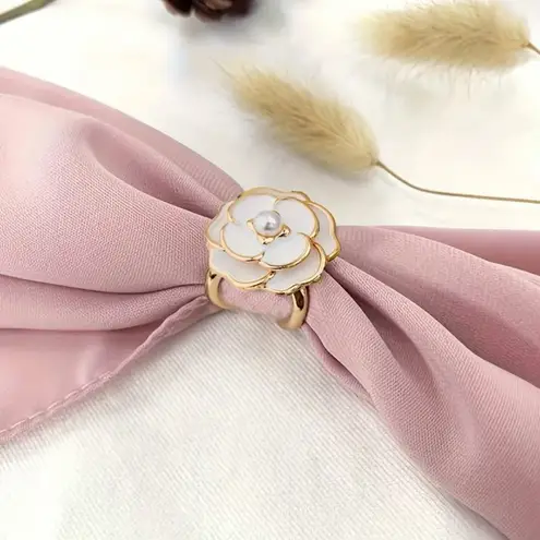 Set Of 2 Alloy Scarf Ring Set Glamorous Style Metal Scarf Buckle Dual