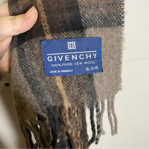 Givenchy  100% Pure New Wool Plaid Scarf