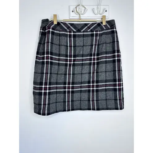Eddie Bauer Skirt Womens Medium 6 Gray Plaid Tartan Wool Blend Lined Mini Winter