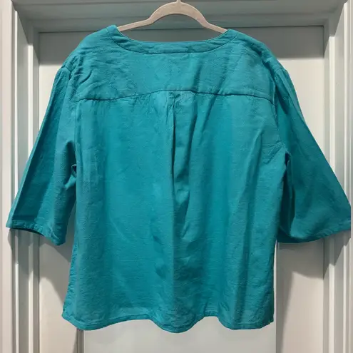 THE TOG SHOP Teal Button