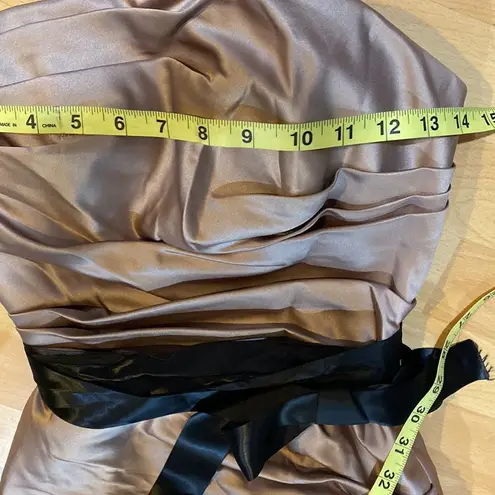 WTOO by Watters & Watters Strapless Champagne with Black Bow Maxi Gown size 2 Tan