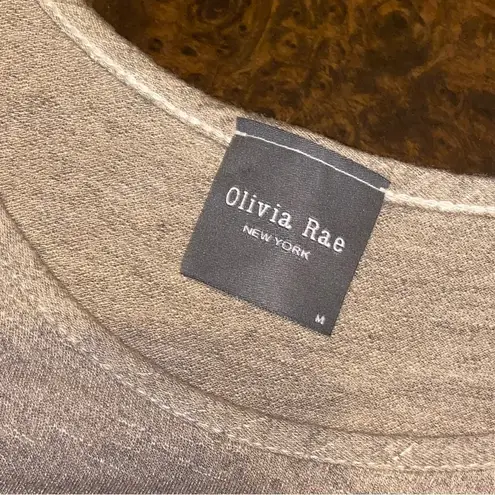 Olivia Rae Short Sleeve Tiered Jersey Knit Dress in Oatmeal - size medium