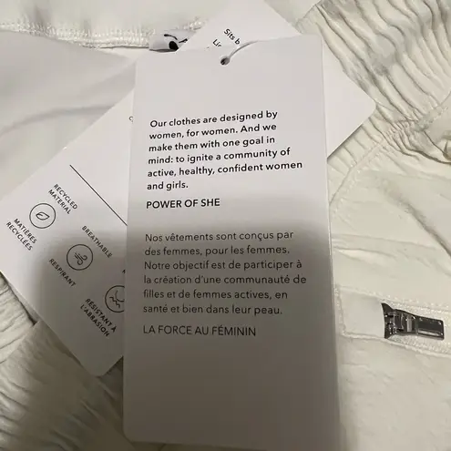 Athleta 🆕  Trekkie Skort Jupe-Short Trekkie - NWT