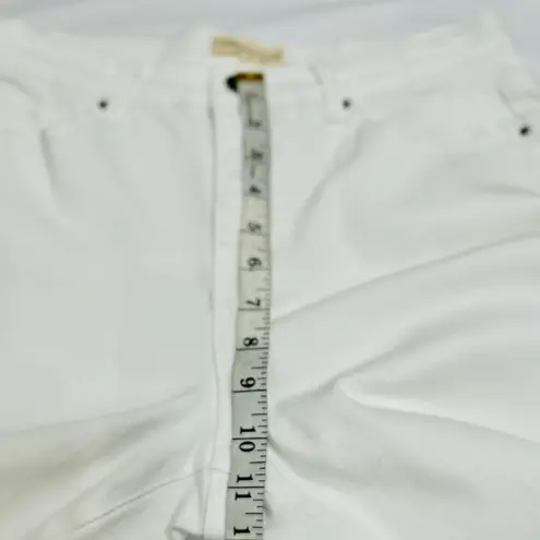 Coldwater Creek White Embroidered Floral Fray Cuff Jeans Size 12 Straight Crop