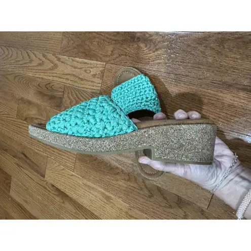 Kurt Geiger Kelly Green Crochet Slides EU 38 US 7.5 Cork Excellent Condition!